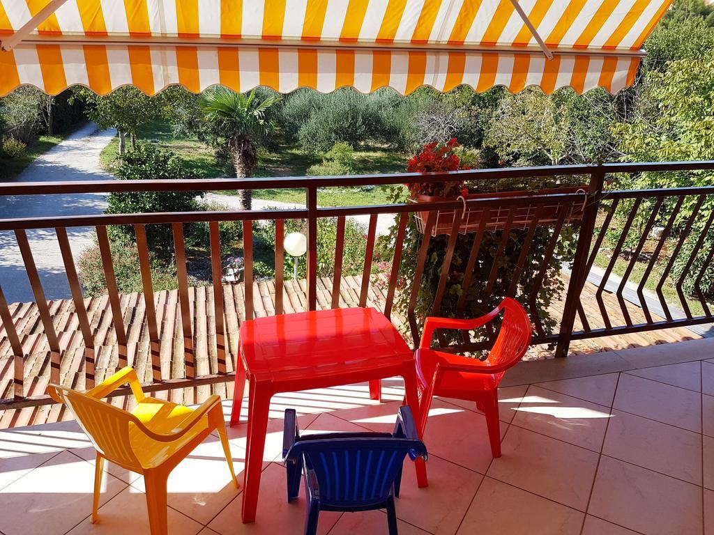 Apartment Taja Liznjan Ngoại thất bức ảnh